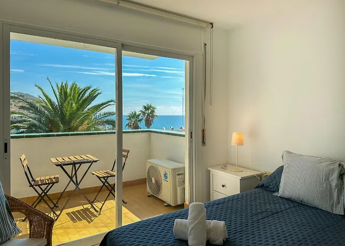 Viva Palms By Hello Homes Sitges
